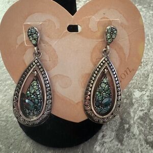 Elegant Silver and Green Teardrop Earrings